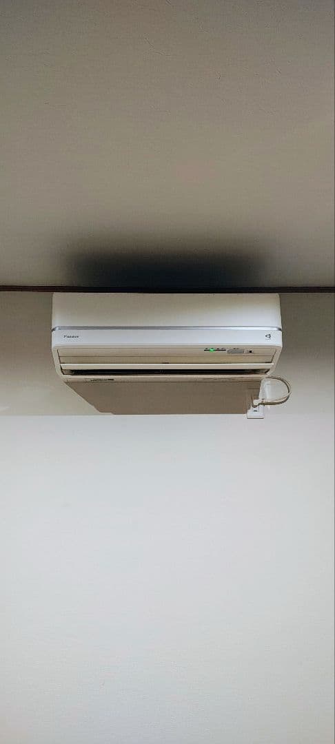 ダイキンエアコンF90UTRXP-W 29畳用