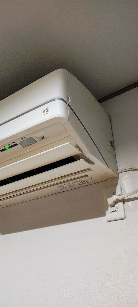 ダイキンエアコンF90UTRXP-W 29畳用