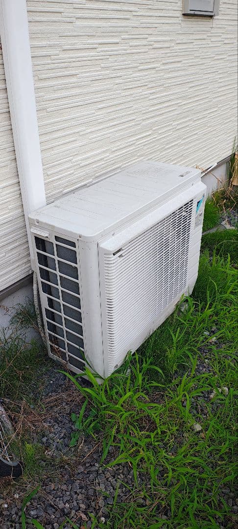 ダイキンエアコンF90UTRXP-W 29畳用