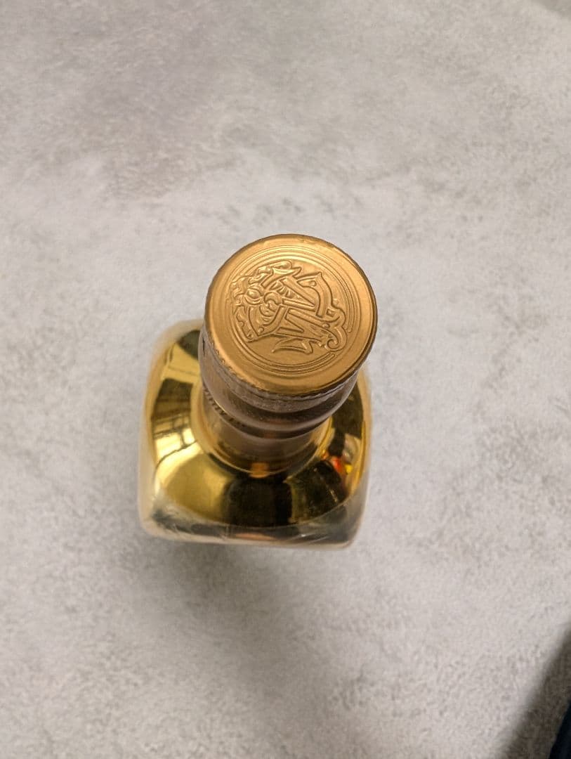 【新品未開封】ジョニーウォーカー 限定ゴールドラベルリザーブ