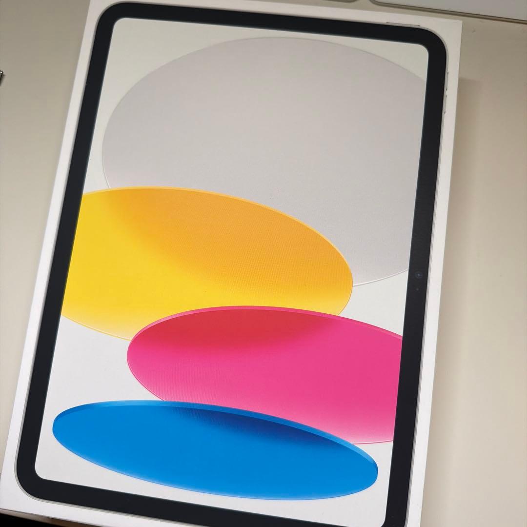 iPad(10世代)wi-fi 64GB silver 新品未開封