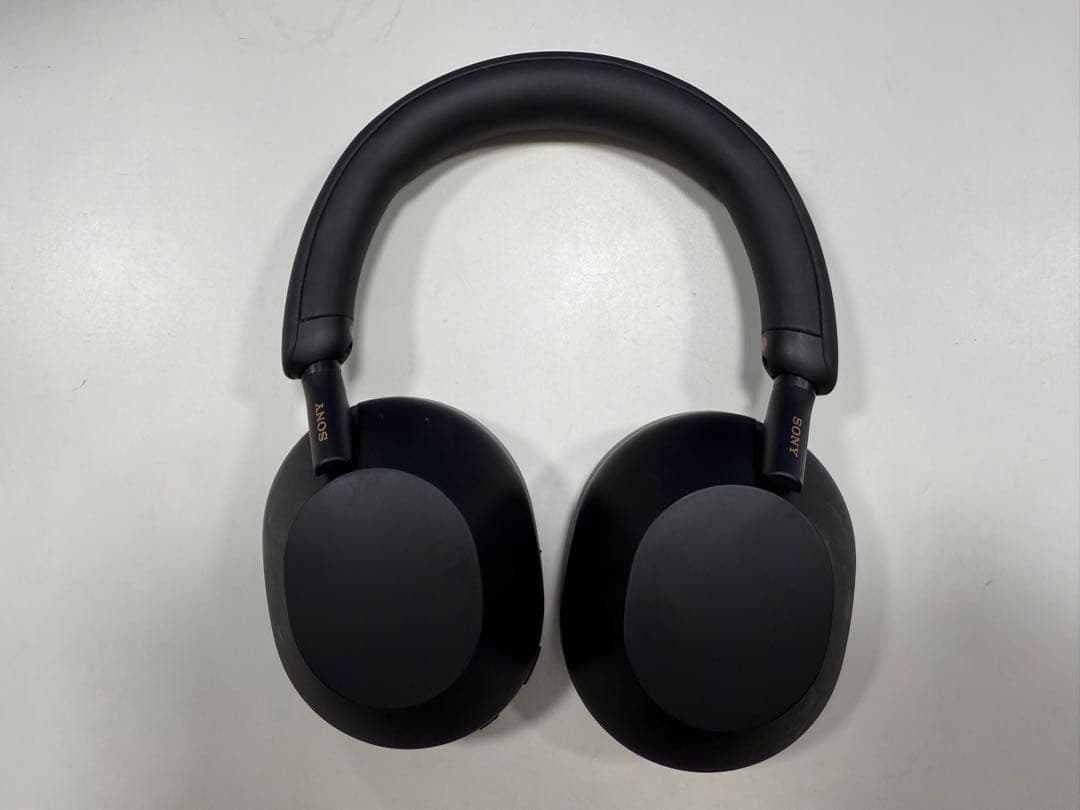 美品　Sony WH-1000XM5 ワイヤレスヘッドホン ブラック