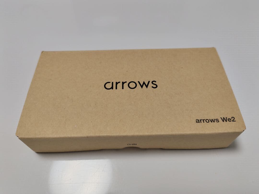 arrows We2 スマートフォン 本体