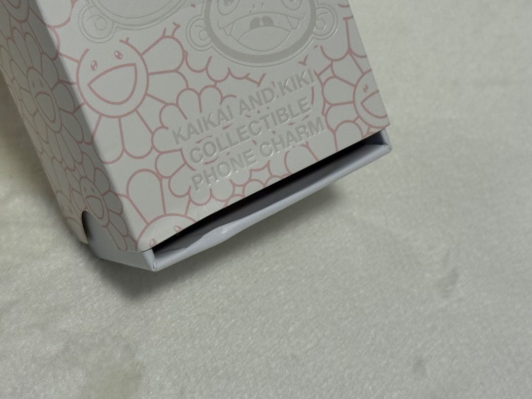 新品★完売★村上隆×CASETiFY★★iPhone16proケース＋ストラップ