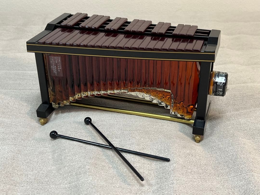 サントリーブランデー エクストラ　マリンバ型ボトル 楽器