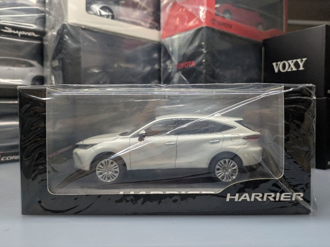 Y*様 トヨタ ハリアー カラーサンプル