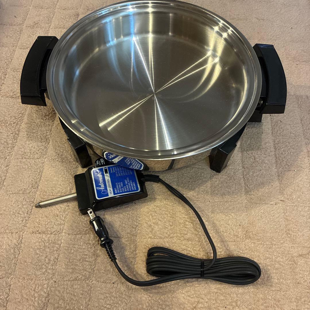 リキッドコア　電気鍋　未使用保管品　蓋なし