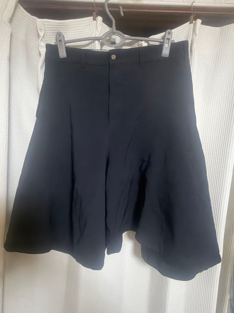 ヤ*中様 コムデギャルソンオムプリュス　23年春夏ポリ縮ショーツ