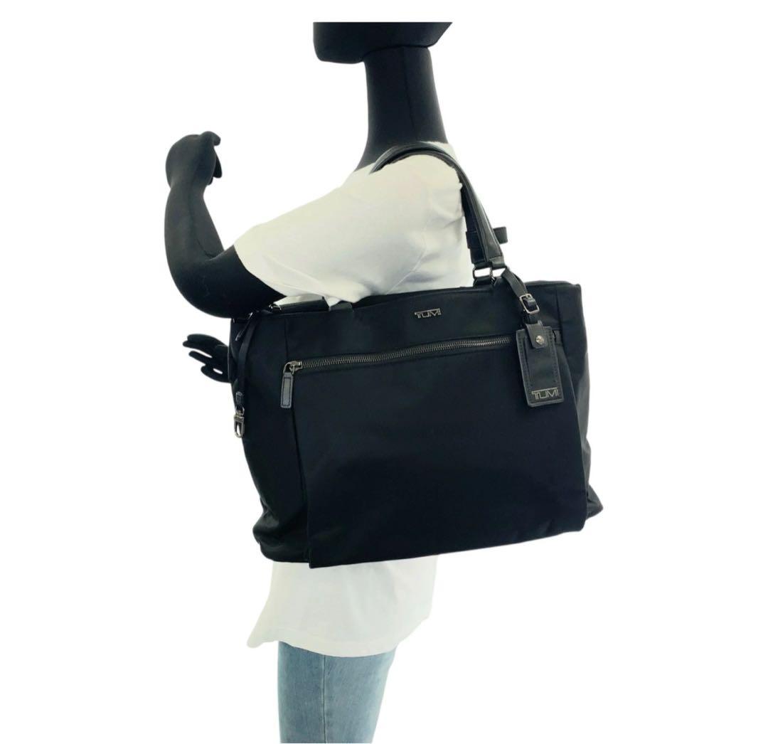 【美品】TUMI ボヤジュール シェリル ナイロン トートバッグ ビジネスバッグ