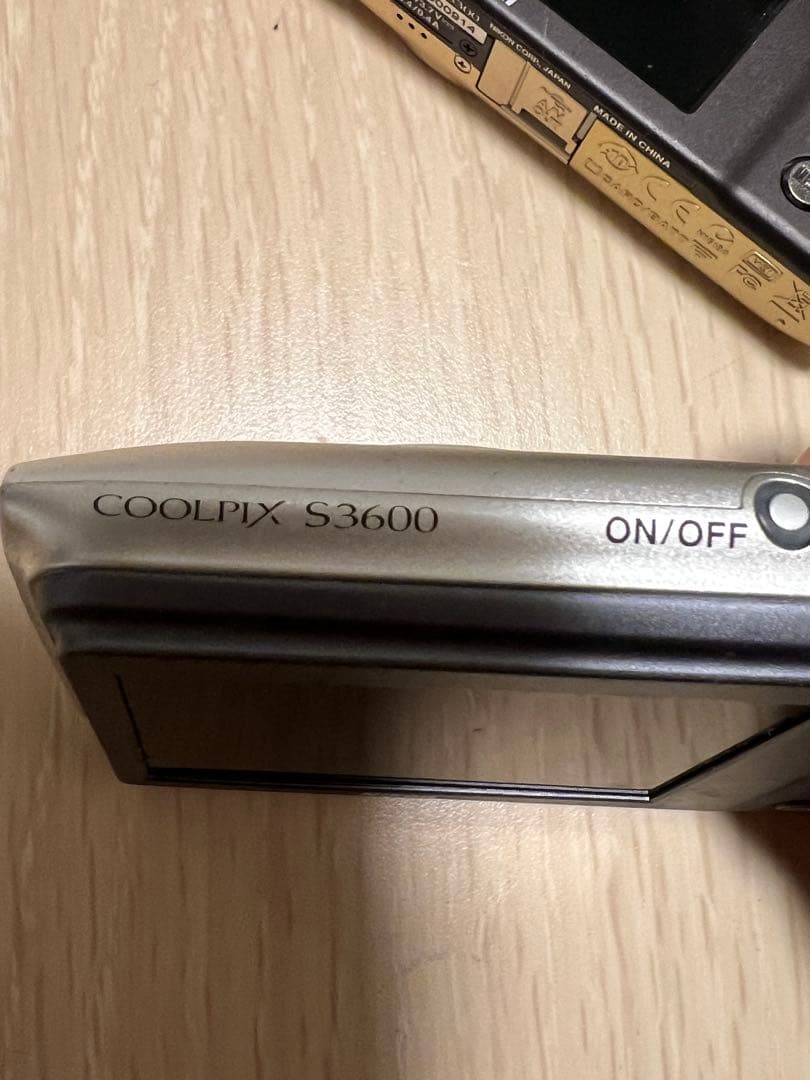 Nikon デジタルカメラCOOLPIX 4点セット