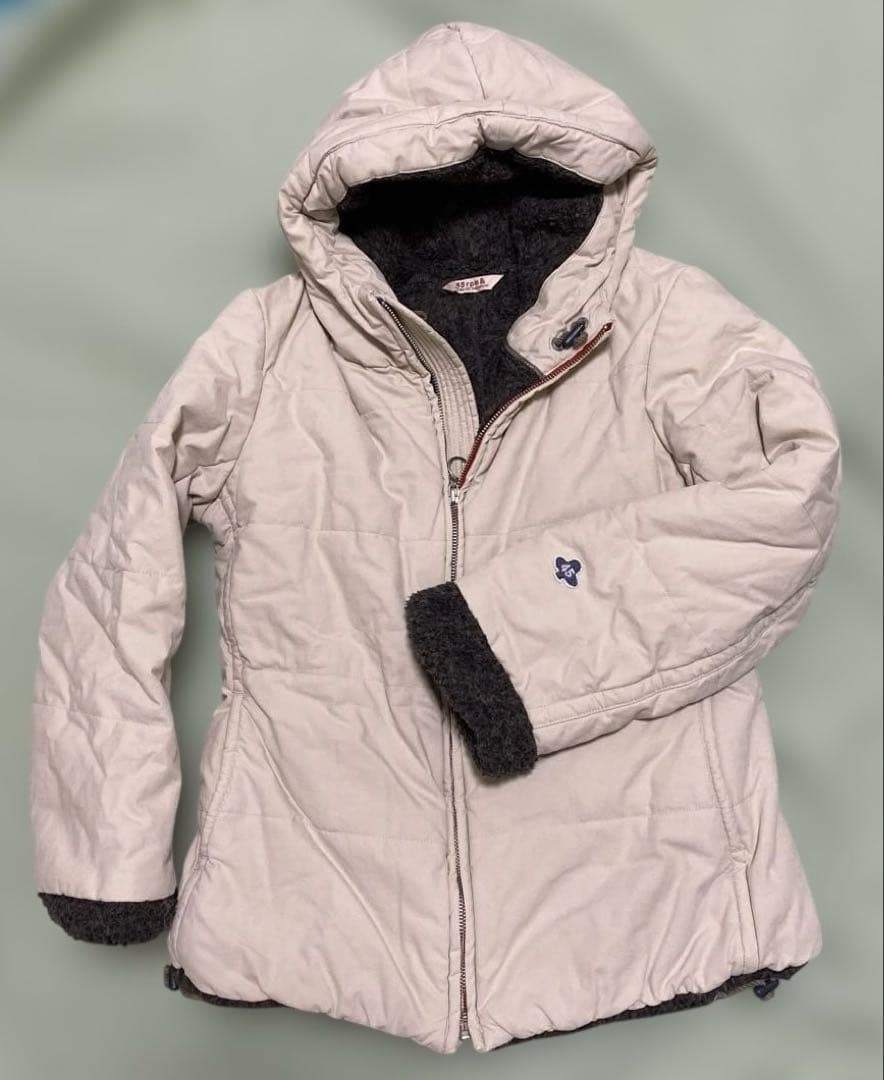 45rpm 日本のブランド　 フード付きコート　 淡いベージュにダークグレーボア