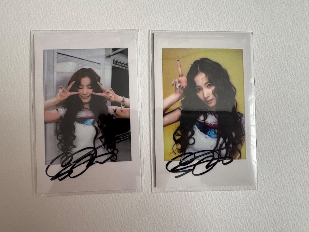 TWICE サナ yizhiyu yzy サイン会当選 ポラロイド トレカ