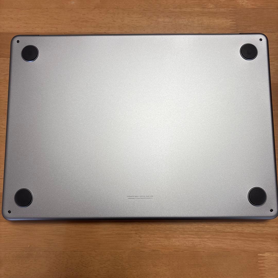 MacBook Air M2 8GB/256GB スペースグレイ