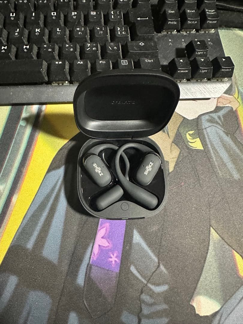 SHOKZ ワイヤレスイヤホン ブラック 充電ケース付き