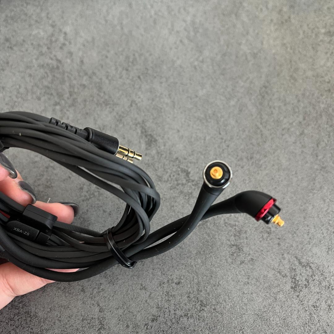 SONY XBA-Z5 高音質イヤホン