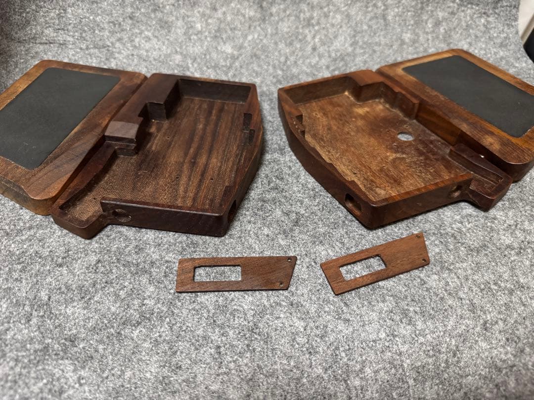 Keyball44 木製ケース テンティングレッグ付き