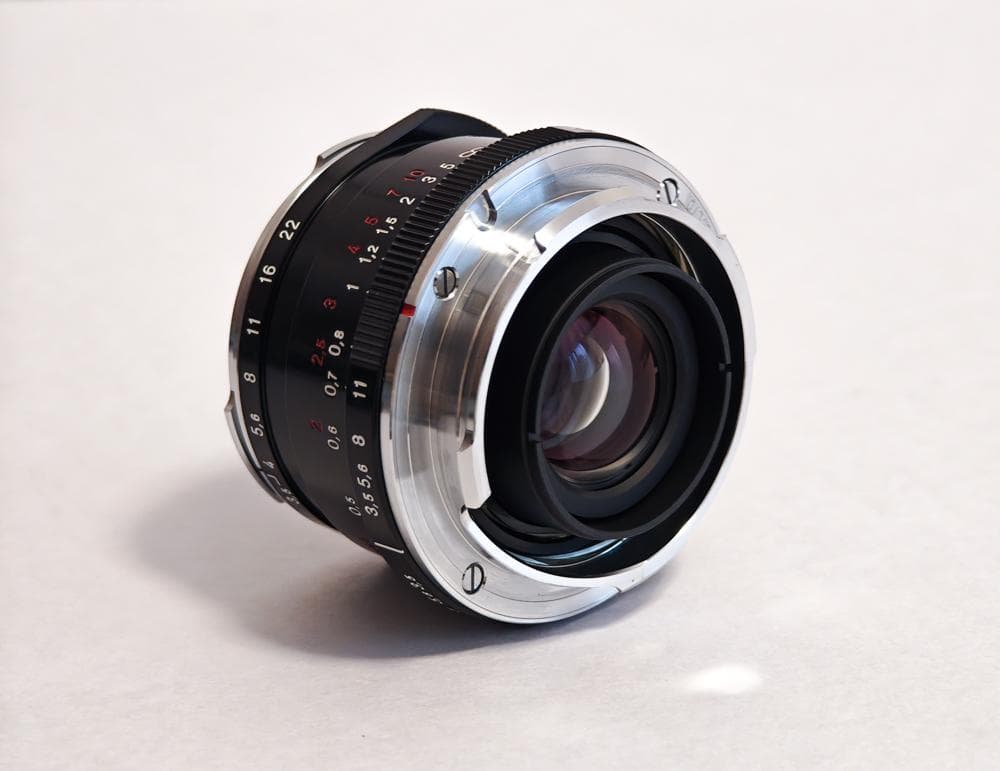 新同 COLOR-SKOPAR vintage line 21mm F3.5VM