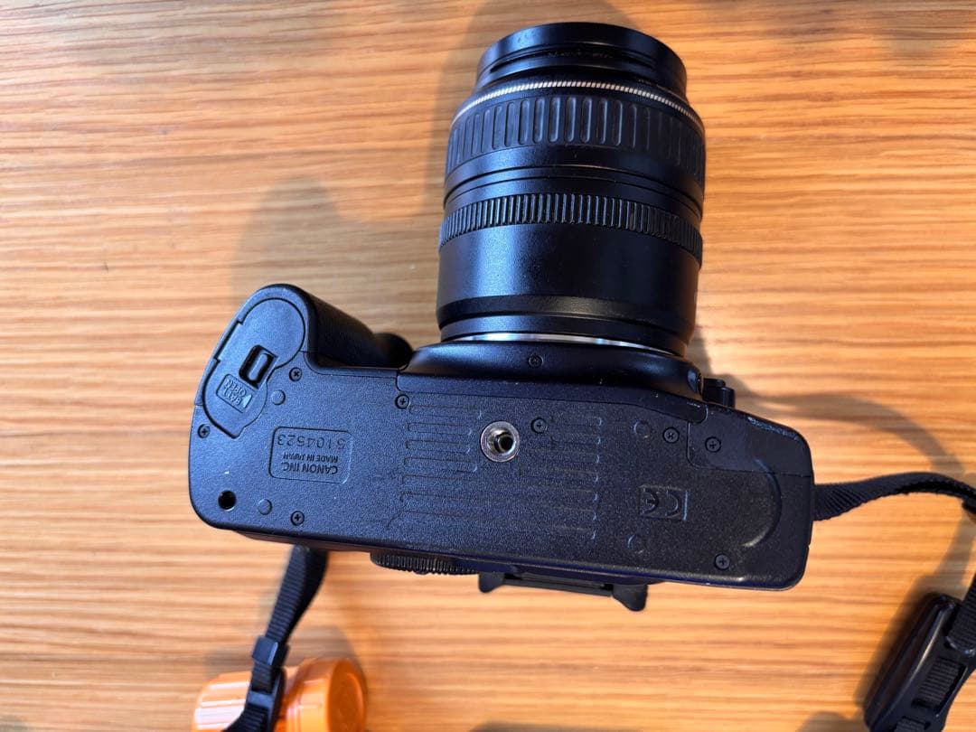 Canon EOS 7 一眼フイルムカメラ ボディ