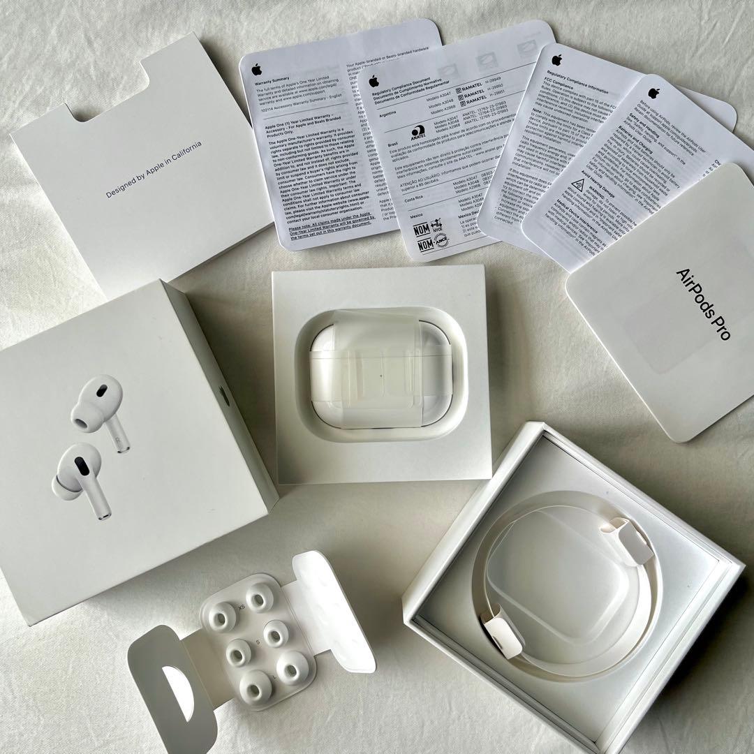 AirPods Pro 第二世代 本体 ＋ 右耳のみ