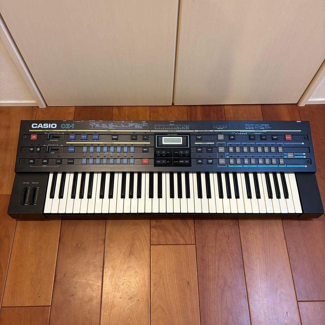 Casio CZ-1 カシオ　シンセサイザー