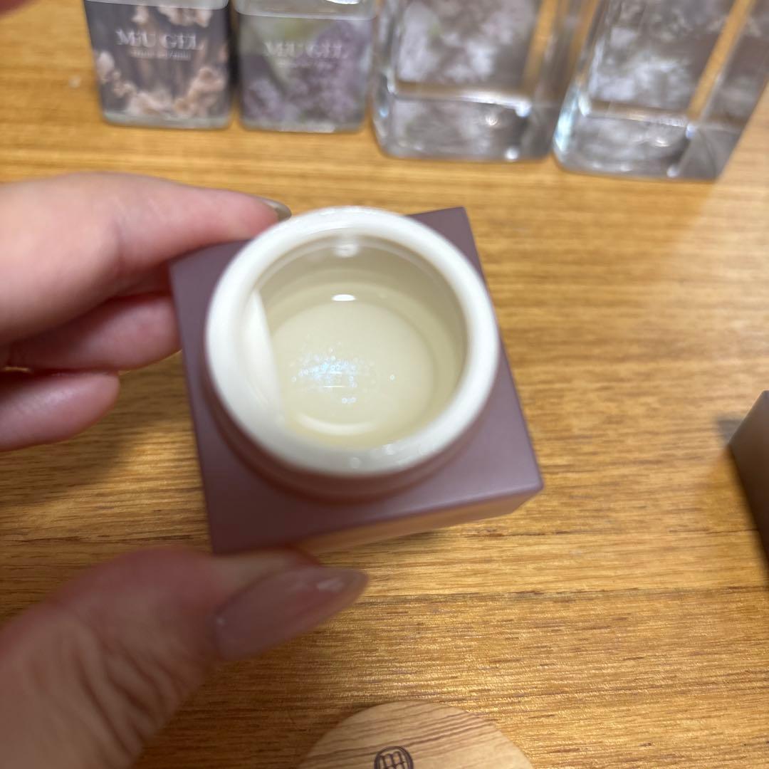 ジェルネイル・ネイルシール mayabijou