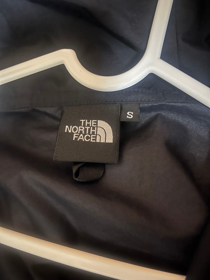 THE NORTHFACE コンパクトフーデッドベスト