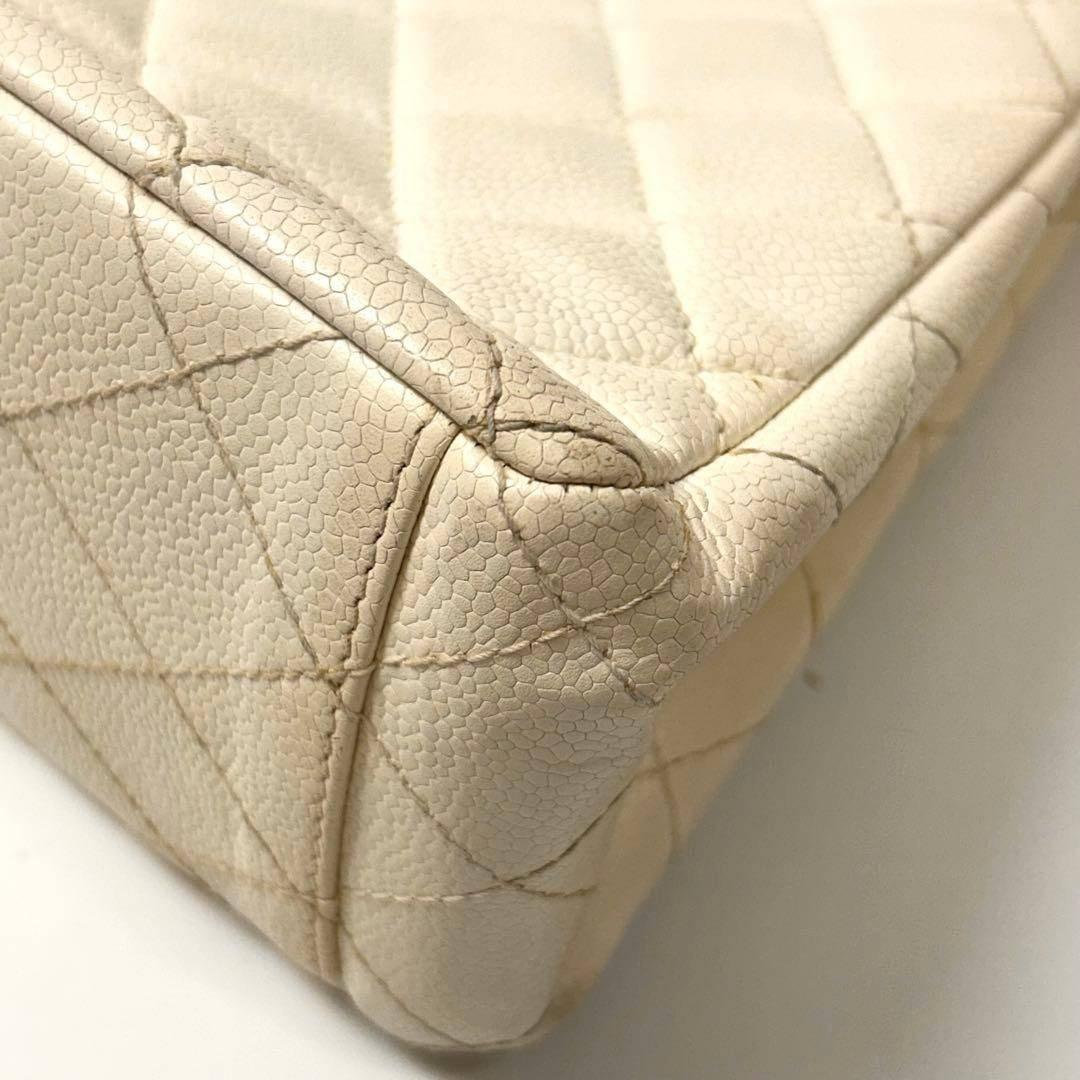 シャネル　マトラッセ キャビアスキン　ハンドバッグ　ダブルターンロック