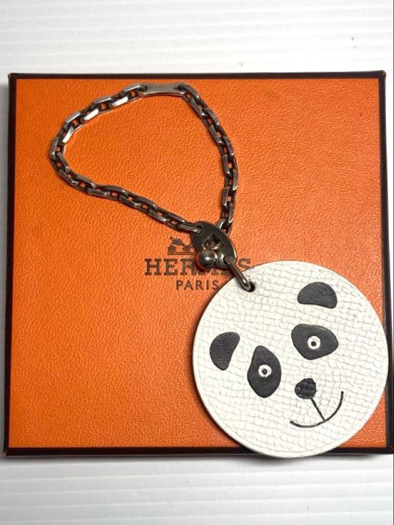 美品　HERMES エルメス　アニマル　パンダ　チャーム　キーホルダー　箱付き