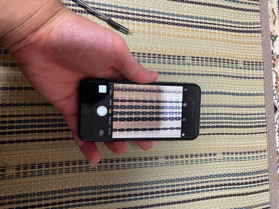 値下げ交渉可「バッテリー85%」Apple iPhone 8スペースグレイ　本体