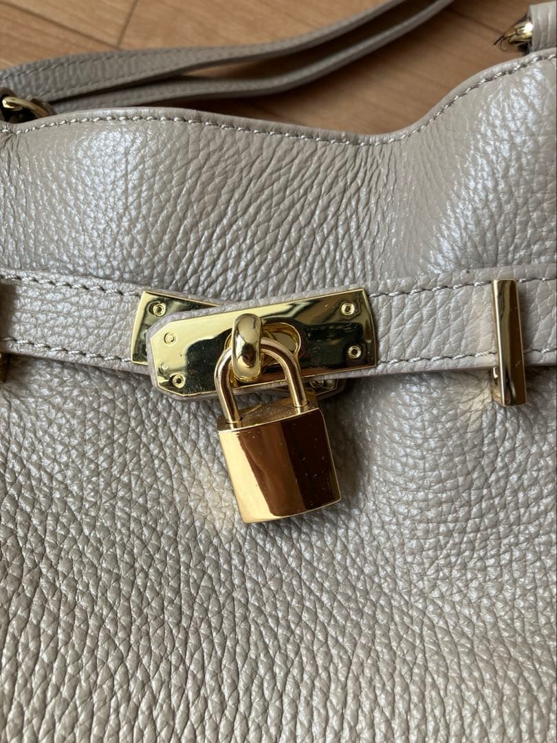 MILOS/ミロス 金具付きトート 2way ベージュ