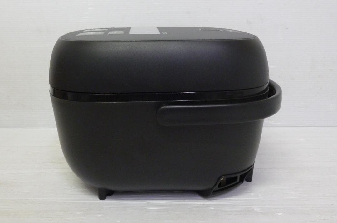 タイガー TIGER 炊飯器 JBS-G055KM 3合焚き