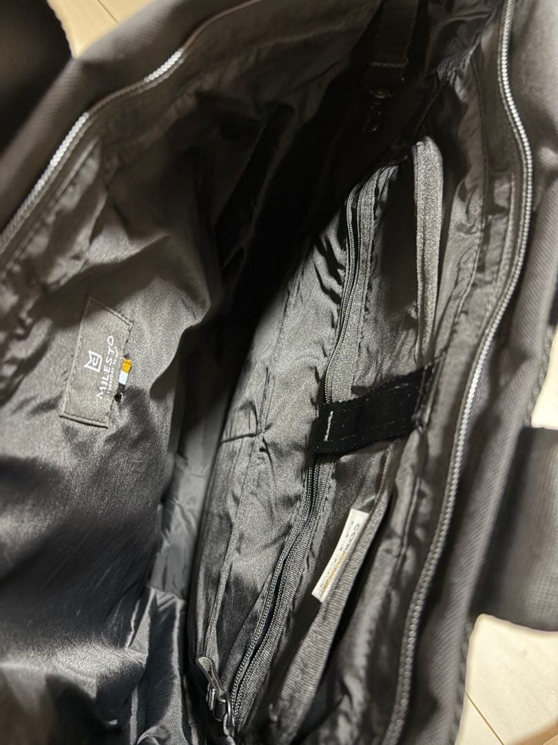 美品　MILESTOミレスト STLAKT バックパック　ブラック Lサイズ
