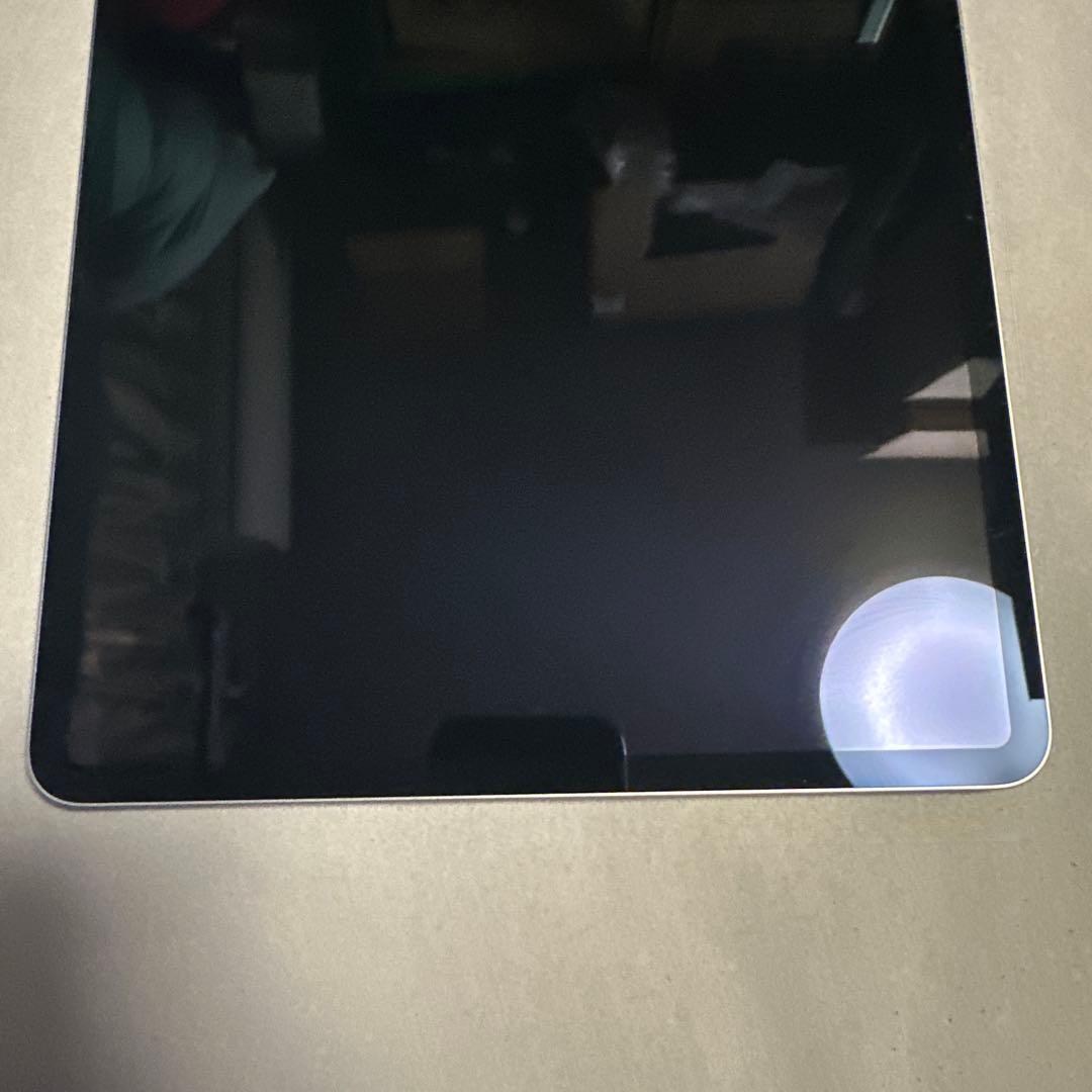 iPad Air 13インチ バッテリー98% Wi-Fi 128GB 12