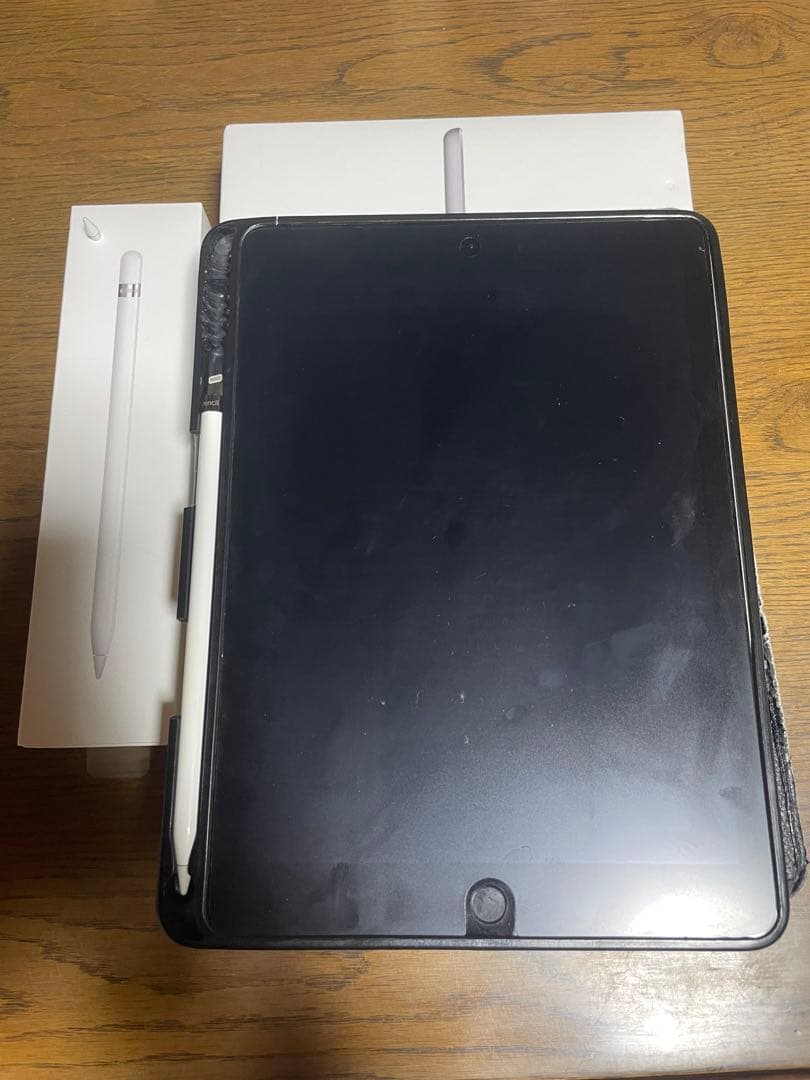 【リュウさま専用】Apple iPad第6世代128GB, Appleペン第1世