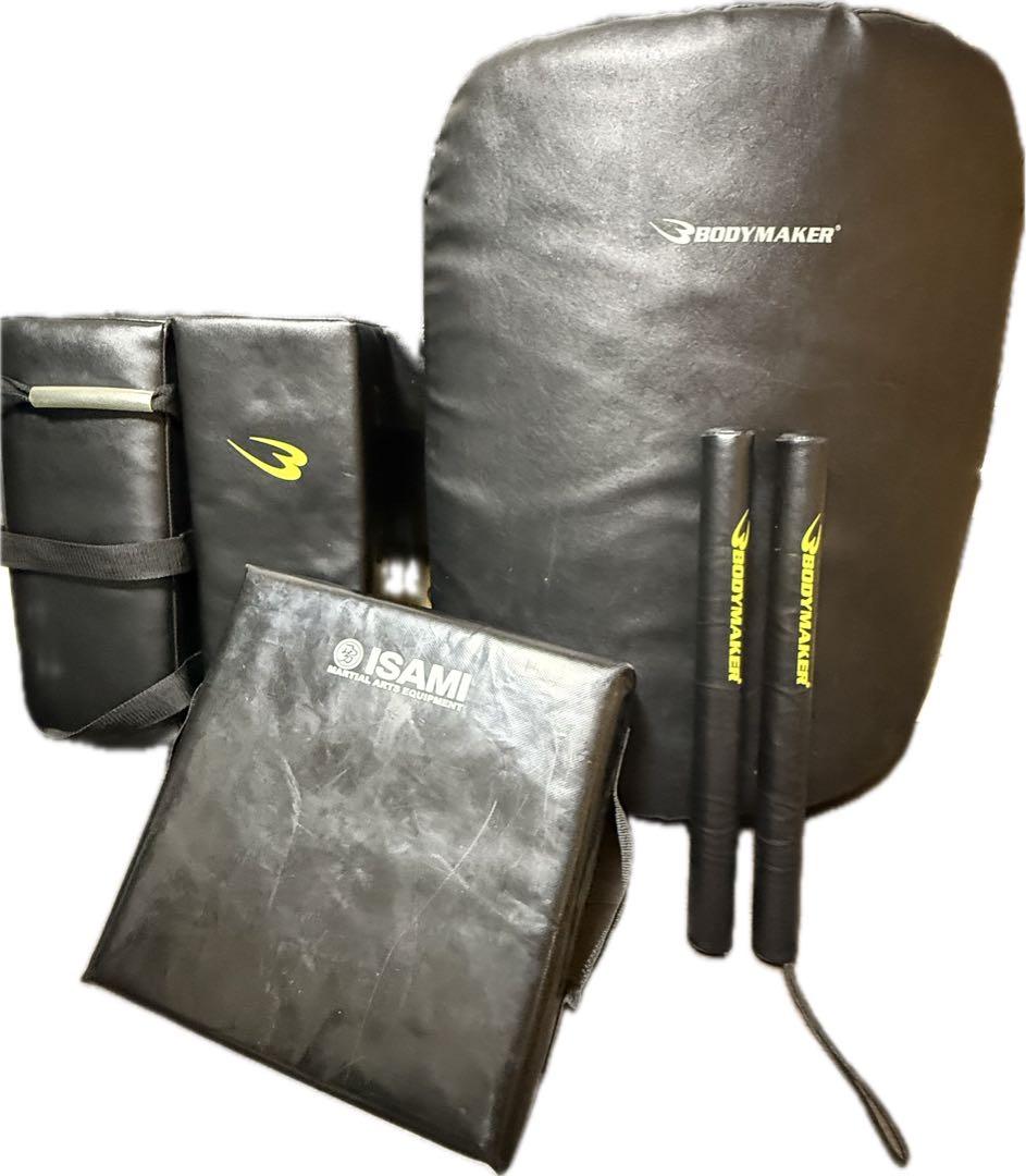 BODYMAKER ボディーメーカー ミット セット トレーニング用 ISAMI