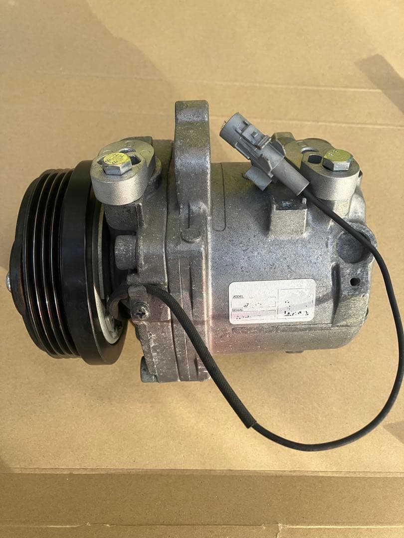 エアコンコンプレッサー (リビルト中古品) 、その他OEM
