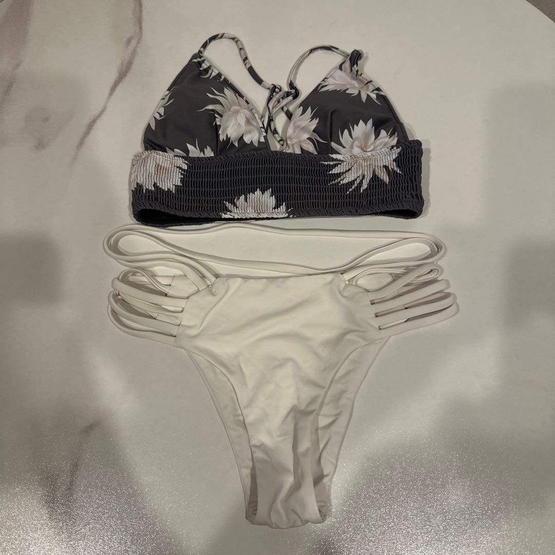 ALEXIA STAM 花柄セパレート水着 ビキニ