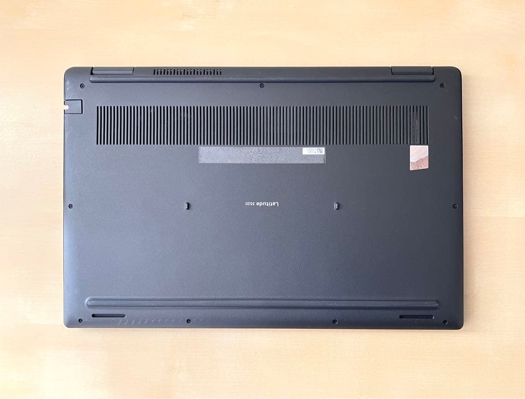 累積940H Latitude 3520 16GB office BT100%