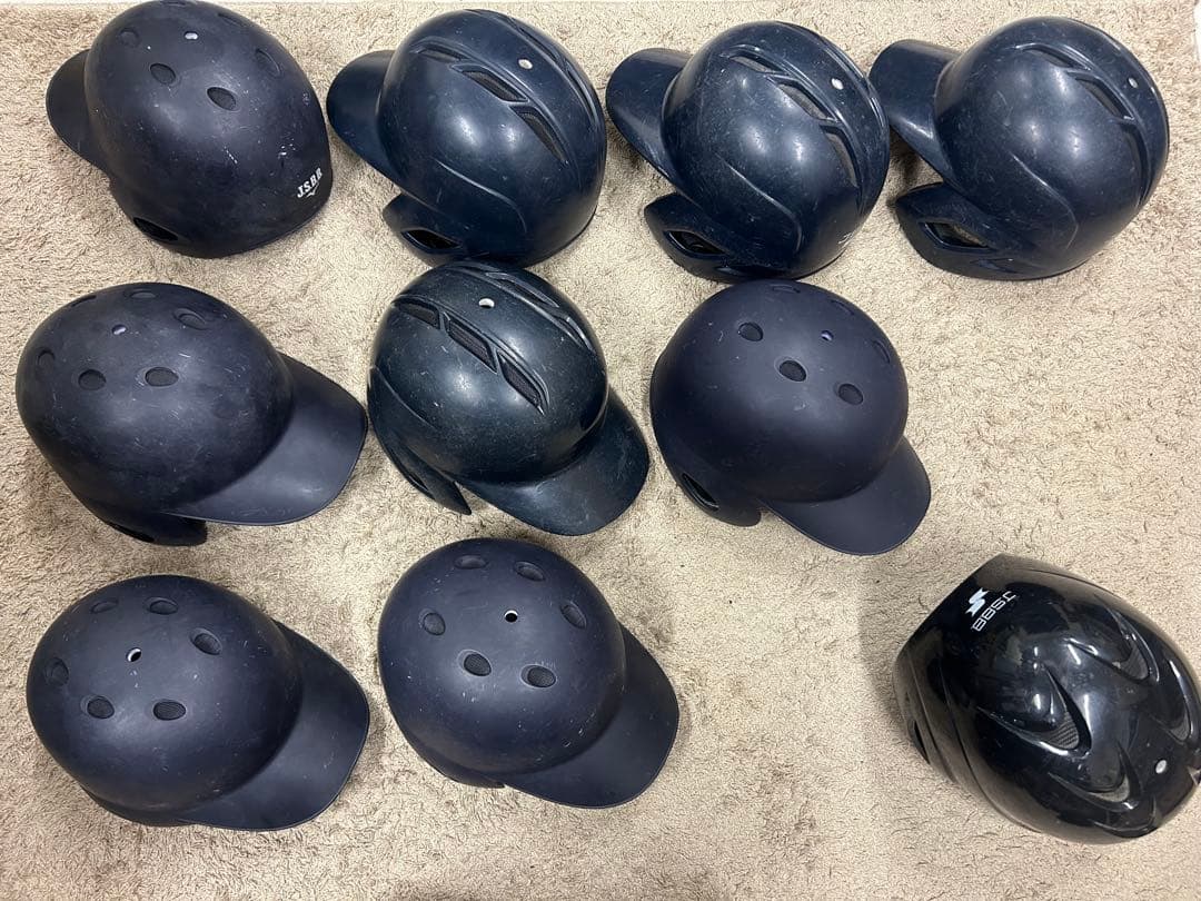 ヘルメット10個セット【中古】 ミズノのケース7枚付
