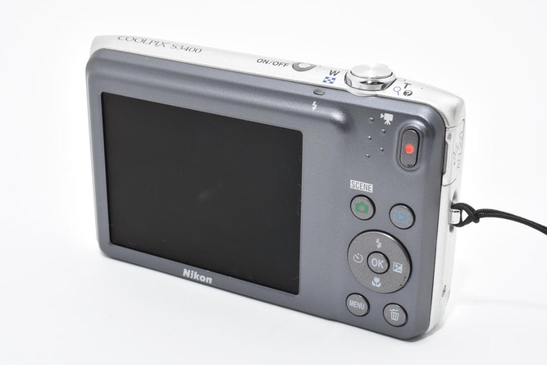 《 美品 》　ニコン　Nikon COOLPIX S3400 シルバー　動作OK