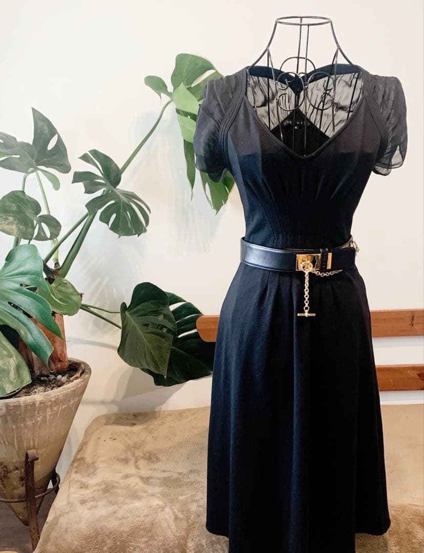 ⭐︎CELINE ヴィンテージマンテルブラックレザーベルト ゴールド金具