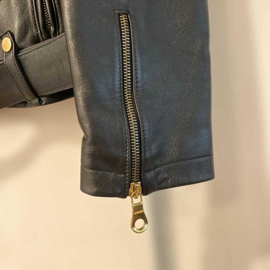 チンクアンタCinquanta サイズ38ブラックレザーライダースジャケット