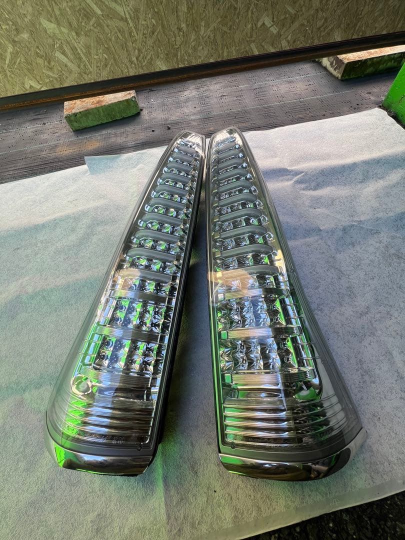 ヴァレンティテール　c26 セレナ　流れるウィンカー