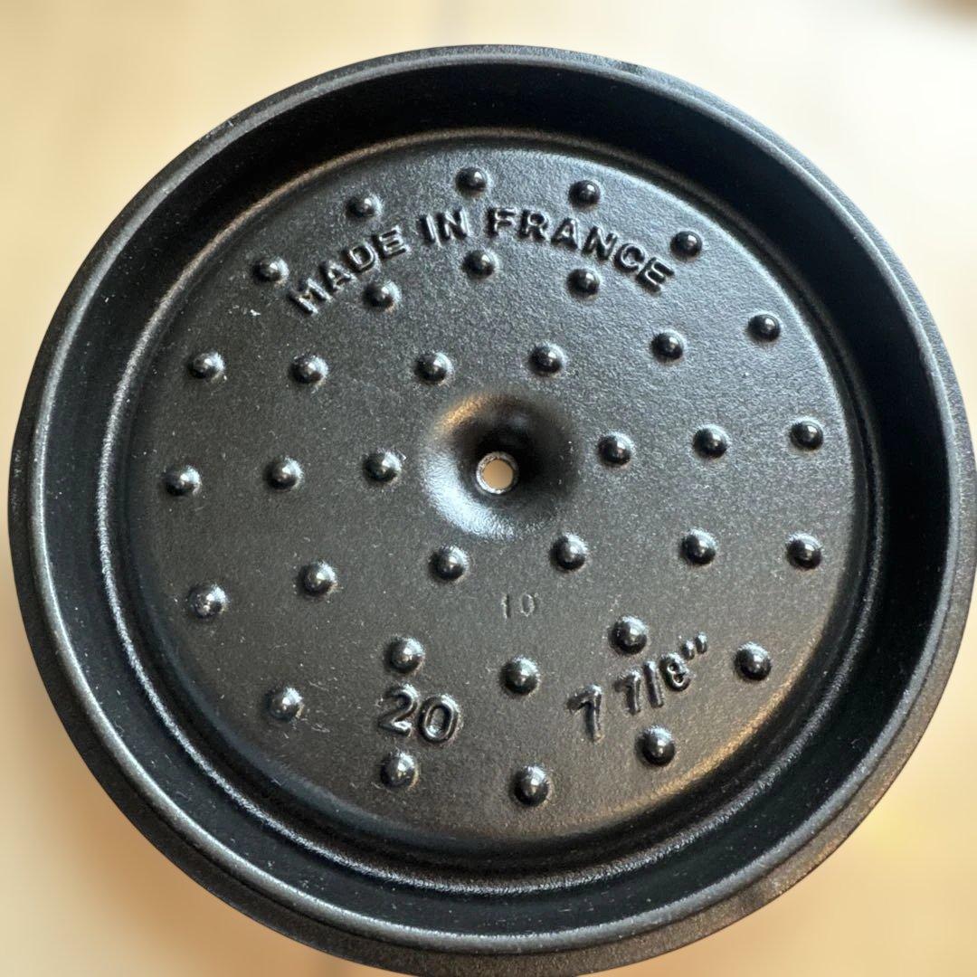 Staub ストウブ ピコ・ココットラウンド(20cm)シャイニーブラック