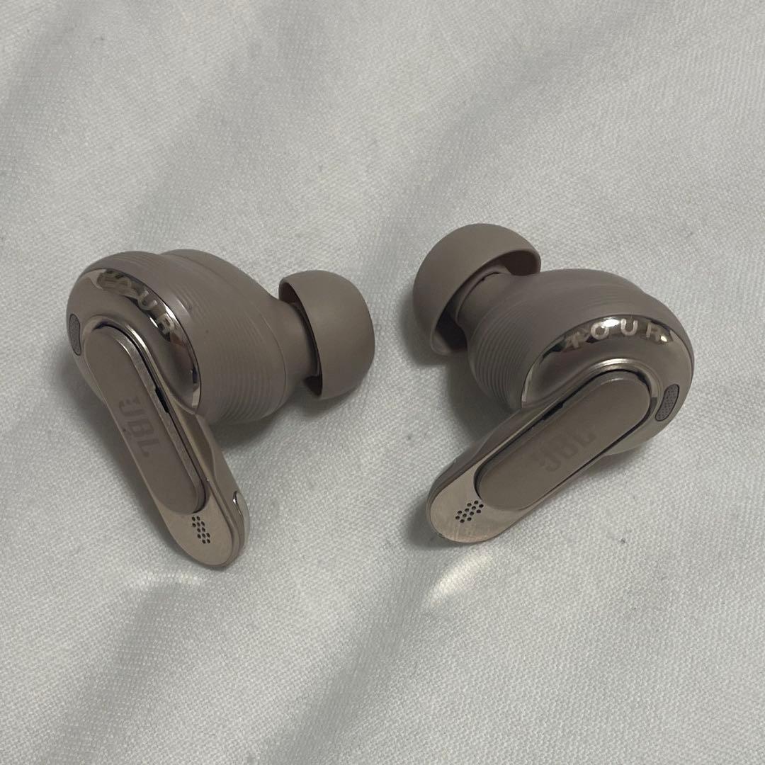 JBL Tour Pro 3 ワイヤレスイヤホン ラテ