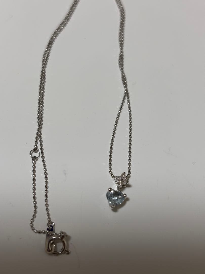 K18WGアクアマリンのネックレス