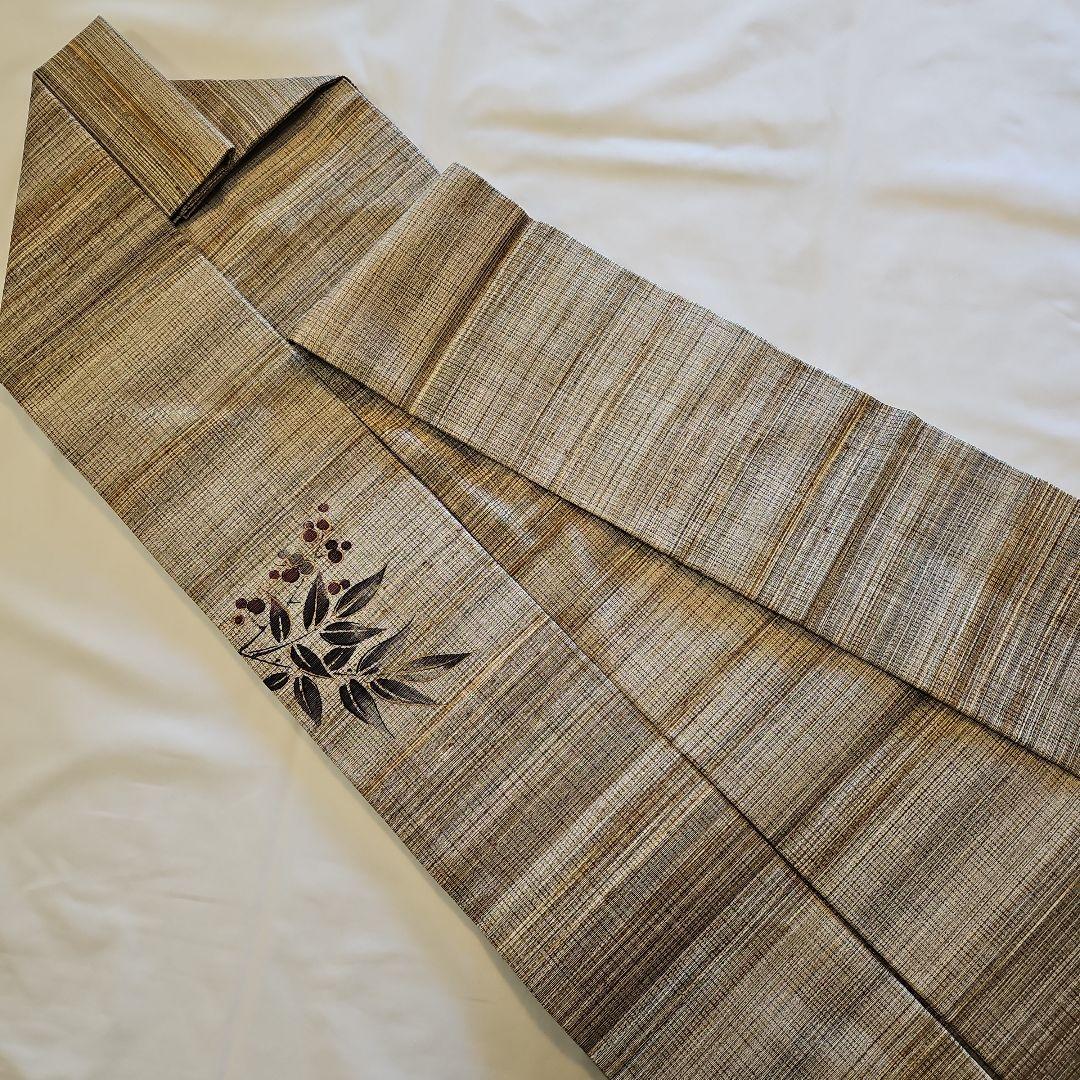 名古屋帯☆葉と赤紫の実☆正絹☆お太鼓柄☆美品☆袷☆仕立て上がり