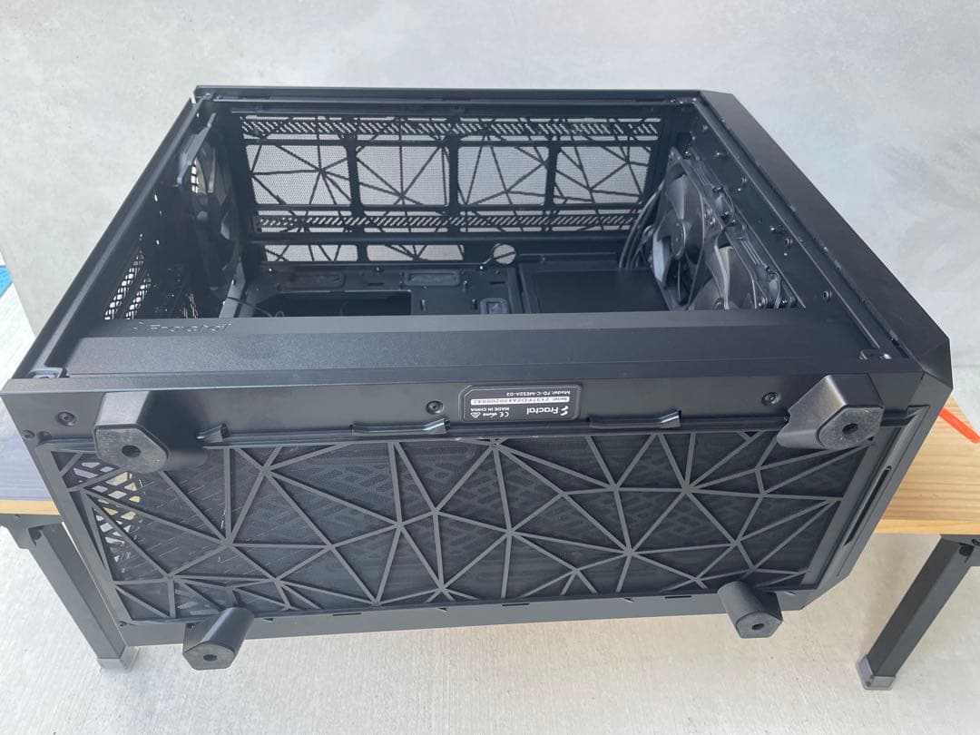 Fractal Meshify 2ミドルタワーPCケース