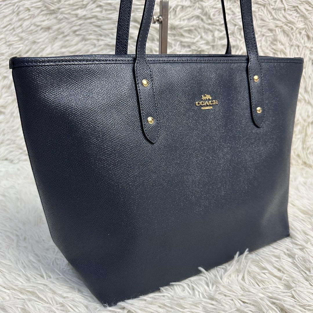 ⭐美品⭐COACH ネイビー レザートートバッグ　a4 収納 大容量 リクルート
