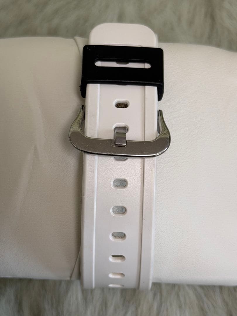 美品✨G-SHOCK G-LIDEホワイト×ブラック GWX-5700SSN